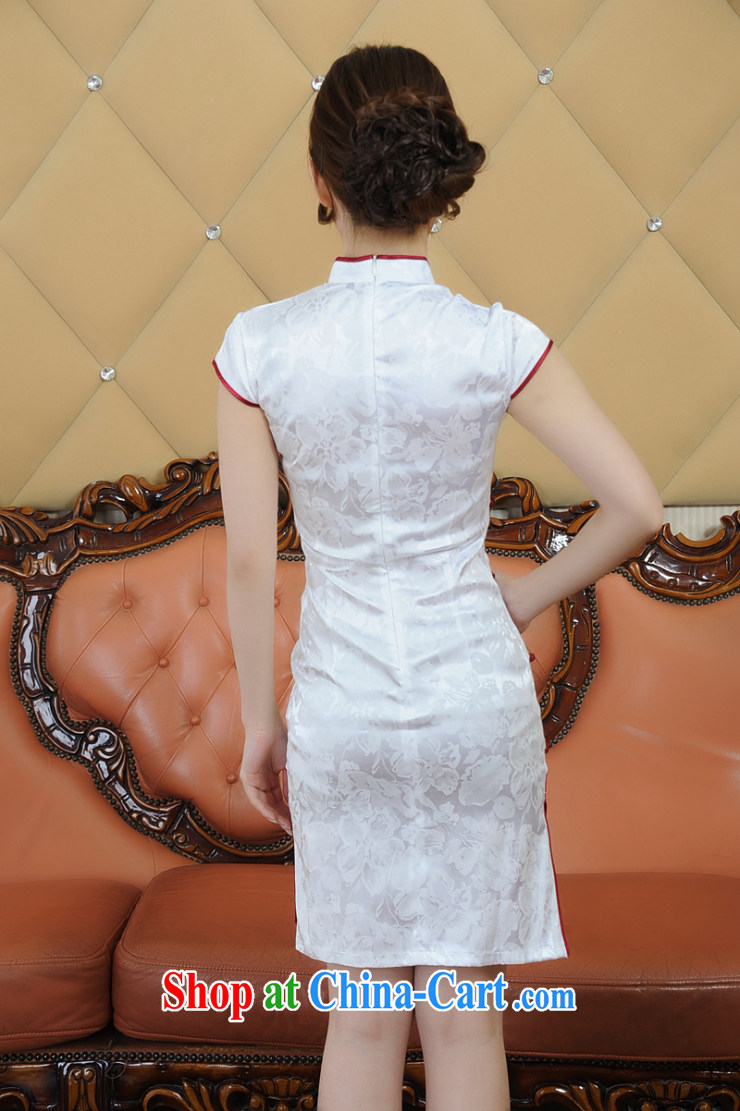 contemporary poetry's new summer, new products, exquisite embroidery silk retro short-sleeved dresses cheongsam black-and-white two-color Q 26,688 white XXL pictures, price, brand platters! Elections are good character, the national distribution, so why buy now enjoy more preferential! Health