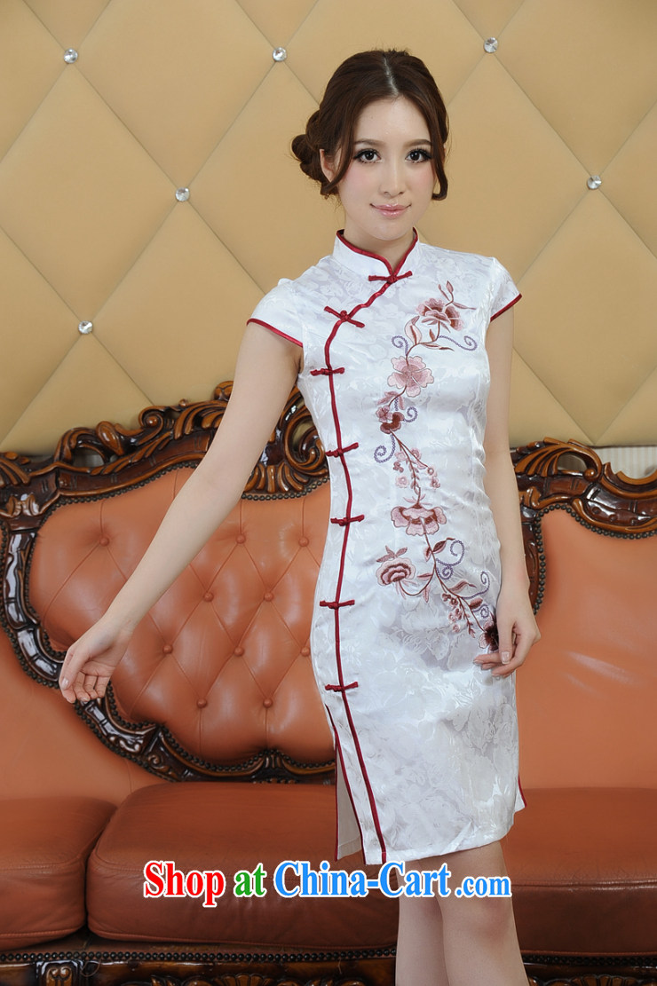 contemporary poetry's new summer, new products, exquisite embroidery silk retro short-sleeved dresses cheongsam black-and-white two-color Q 26,688 white XXL pictures, price, brand platters! Elections are good character, the national distribution, so why buy now enjoy more preferential! Health