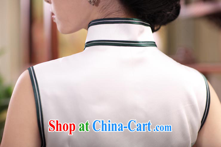 Birds love who accompanied graces 2015 spring new hand-painted Lotus is a tight heavy Silk Cheongsam QD 355 figure L pictures, price, brand platters! Elections are good character, the national distribution, so why buy now enjoy more preferential! Health