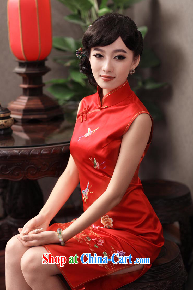 Bird lovers of today next year classic and elegant hand embroidered heavy Silk Cheongsam red toast QD serving 343 red XXL pictures, price, brand platters! Elections are good character, the national distribution, so why buy now enjoy more preferential! Health