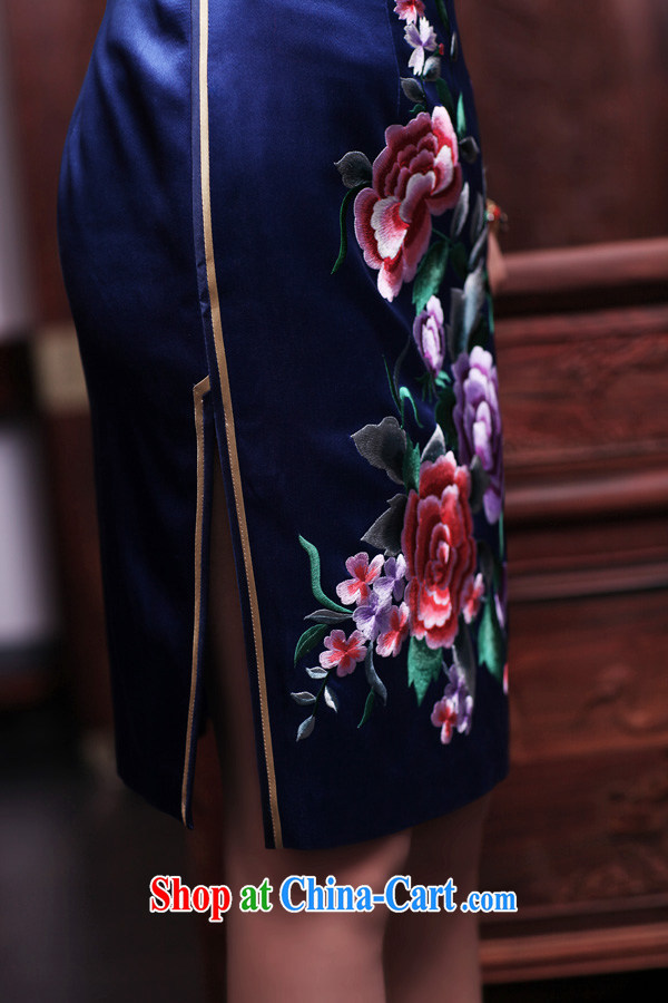 Birds love it's 2015 spring new short-sleeved hand embroidery and heavy Silk Cheongsam QD 444 blue L - pre-sale 20 Days pictures, price, brand platters! Elections are good character, the national distribution, so why buy now enjoy more preferential! Health