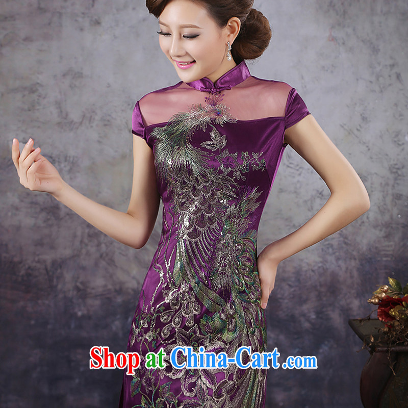There is embroidery bridal summer new stylish improved summer short-sleeved girl cheongsam dress Peacock the forklift truck short cheongsam QP - 368 L Suzhou Shipment. It is absolutely not a bride, shopping on the Internet