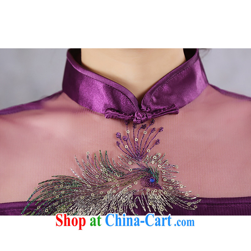 There is embroidery bridal summer new stylish improved summer short-sleeved girl cheongsam dress Peacock the forklift truck short cheongsam QP - 368 L Suzhou Shipment. It is absolutely not a bride, shopping on the Internet