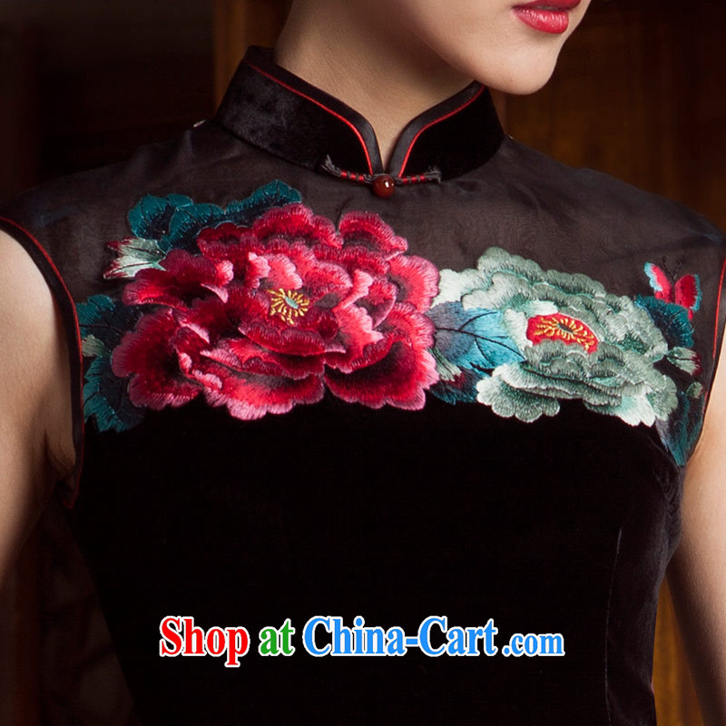 Princess spring and summer new upscale embroidered Peony sauna Silk Velvet short cheongsam black 4XL, giggling, and shopping on the Internet