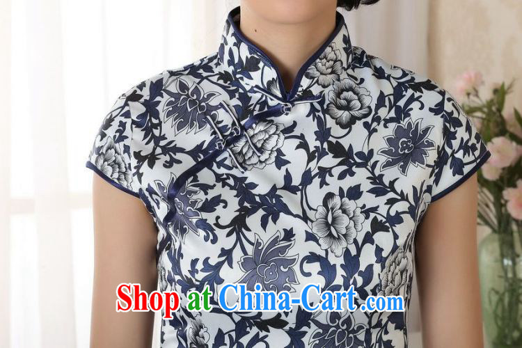 Floor is still building female new summer, short-sleeved, for antique hand-painted Chinese improved the code cheongsam Chinese T-shirt woman white orchids 2 XL pictures, price, brand platters! Elections are good character, the national distribution, so why buy now enjoy more preferential! Health