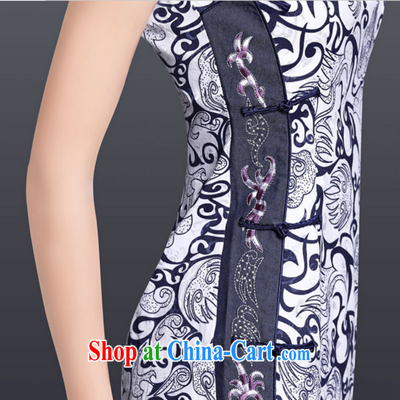 And, in accordance with modern improved Chinese antique dresses summer skirt daily embroidered sexy elegant qipao skirts LYE 1315 blue XL, in accordance with (leyier) outfit,/Tang, and shopping on the Internet