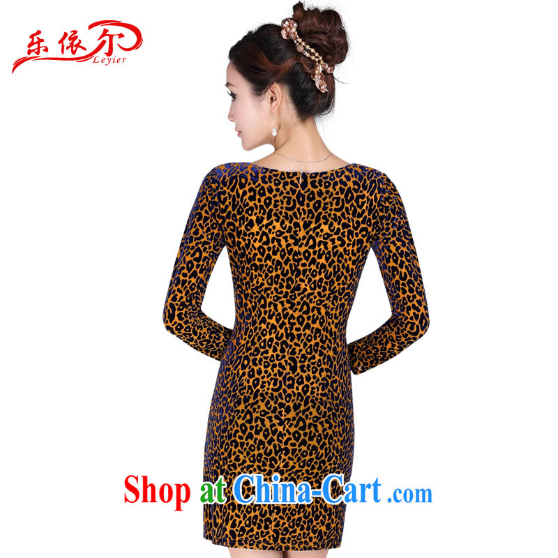 And, in accordance with a refreshing scouring pads beauty antique cheongsam dress improved stylish embroidered Leopard stretch sexy outfit summer tea-colored short-sleeved XXL, in accordance with (leyier), shopping on the Internet