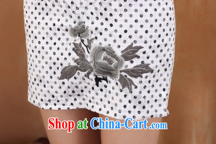 Take the new summer stylish Chinese improved elegance elegant embroidered cotton, for a tight female short cheongsam white L pictures, price, brand platters! Elections are good character, the national distribution, so why buy now enjoy more preferential! Health