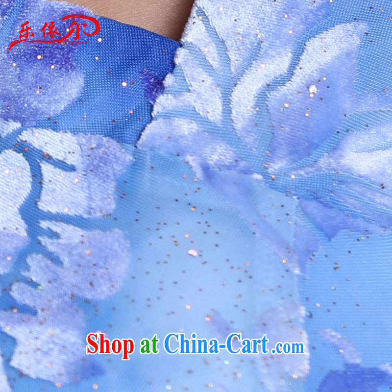 And, according to Ms. summer short-sleeved embroidered cheongsam girl short, elegant ladies beauty package and cheongsam dress LYE 8809 blue S and, in accordance with (leyier), online shopping