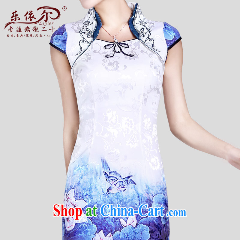 And, in accordance with antique improved cheongsam dress short, cultivating the buckle embroidered classic summer day qipao dresses female white XXL, and, in accordance with (leyier), and, on-line shopping