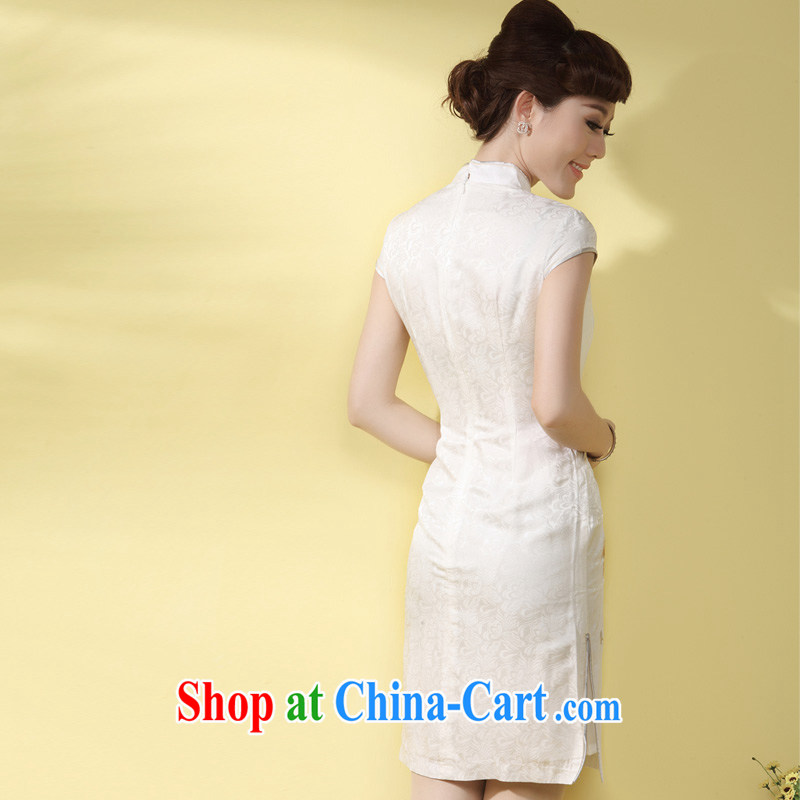 cheongsam silk embroidered retro Ethnic Wind qipao 2014 summer new upscale MOM daily outfit white XXL, music, and shopping on the Internet