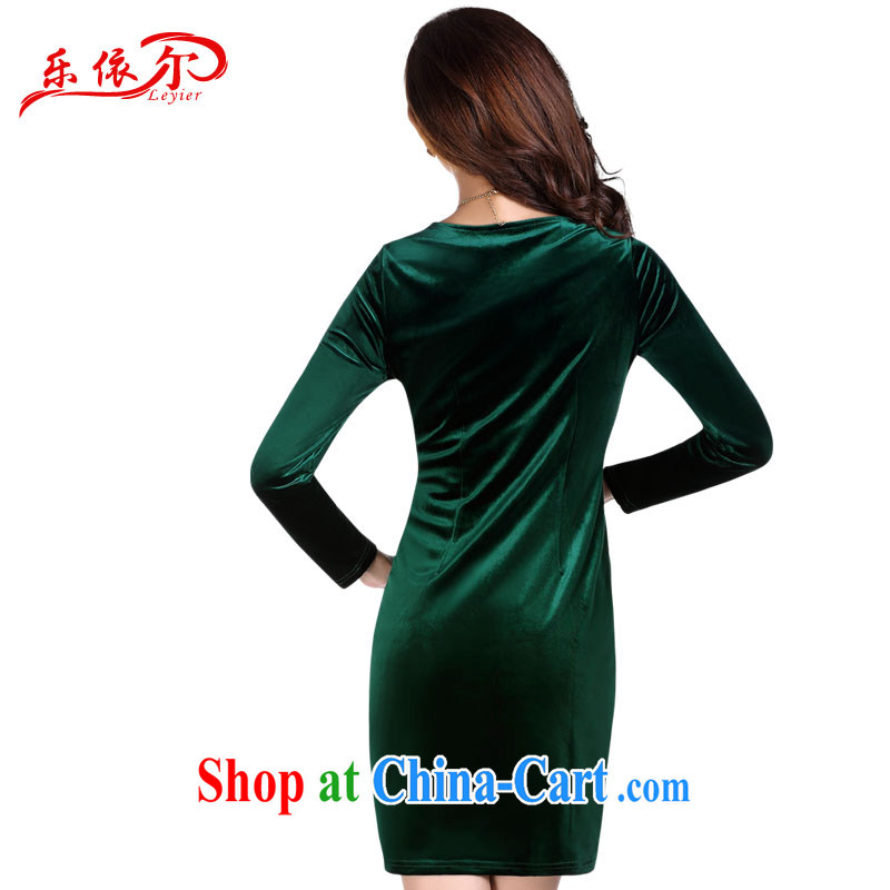 And, according to fall and winter clothes dresses retro embroidered cheongsam dress improved stylish beauty velvet long-sleeved dresses LYE 1391 green XXL, in accordance with (leyier), shopping on the Internet