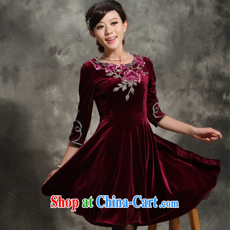 Dresses spring long-sleeved 13 spring fashion improved embroidery velvet cheongsam dress with the purple skirt XL