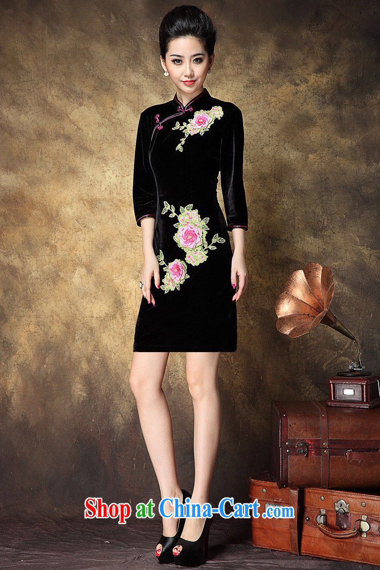 Still, the 2014 autumn and winter, short Chinese style stylish embroidered improved cheongsam black. XXL pictures, price, brand platters! Elections are good character, the national distribution, so why buy now enjoy more preferential! Health
