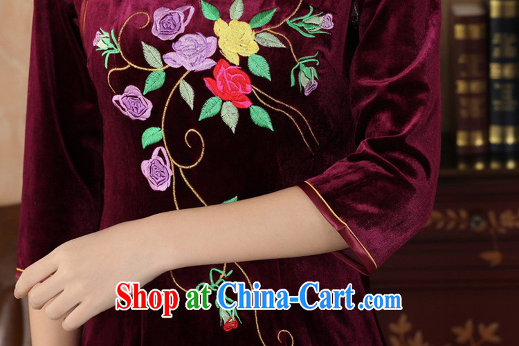 In accordance with the conditions in spring and fall new, improved female dresses stretch the silk embroidered beauty in short sleeves cheongsam dress - B purple 2 XL pictures, price, brand platters! Elections are good character, the national distribution, so why buy now enjoy more preferential! Health