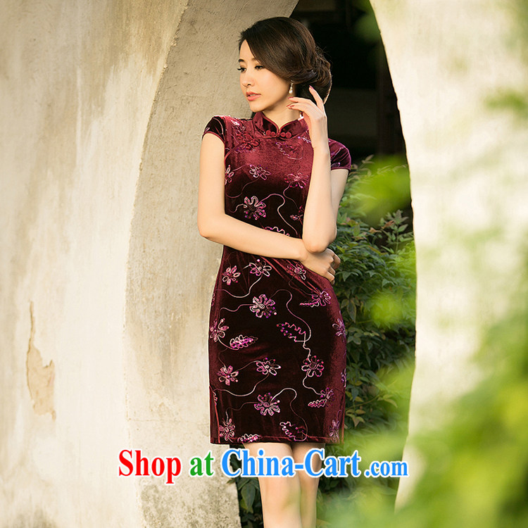 Property is property, 2015 New National wind girls with the velvet cheongsam beauty skirt stylish improved retro short cheongsam maroon M pictures, price, brand platters! Elections are good character, the national distribution, so why buy now enjoy more preferential! Health