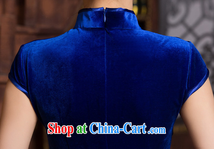 A Chinese Spring 2015 New Style embroidered cheongsam improved stylish retro Daily Beauty and elegant velvet cheongsam light blue M pictures, price, brand platters! Elections are good character, the national distribution, so why buy now enjoy more preferential! Health