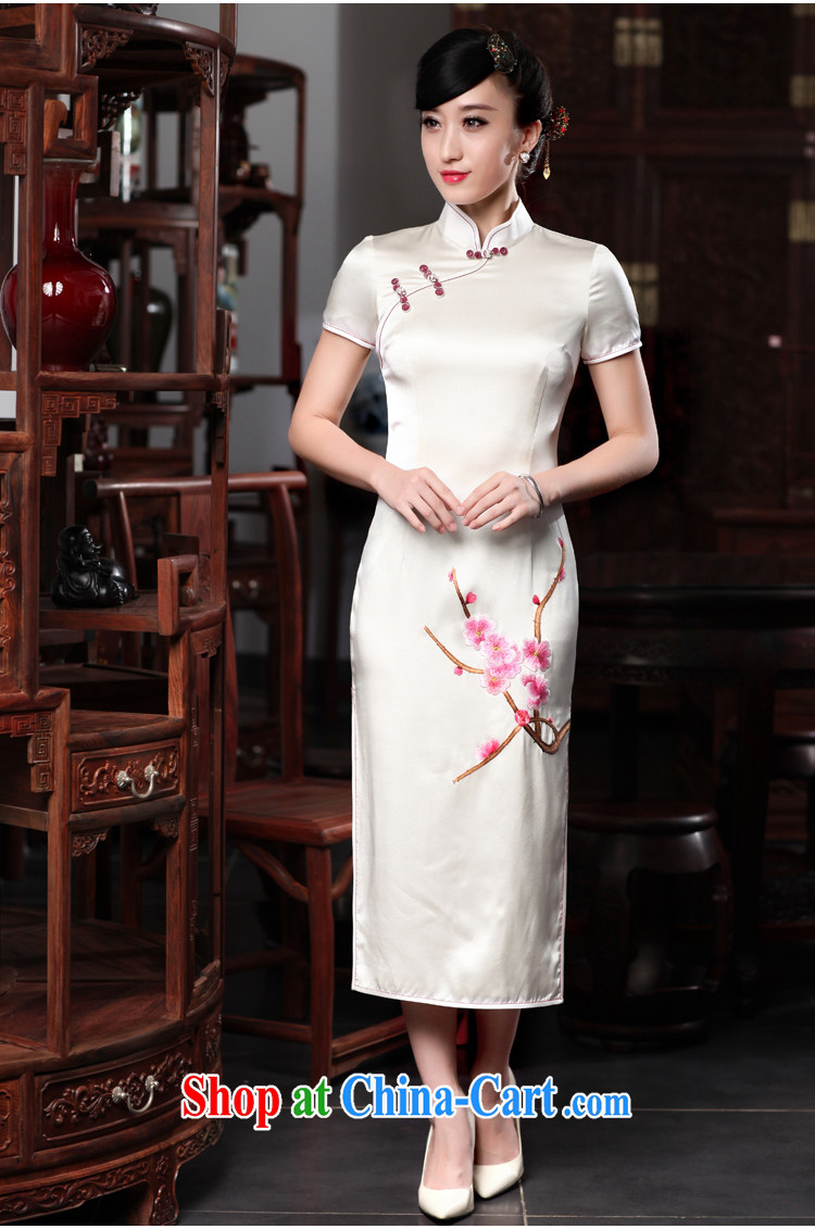 Birds love the boat whilst 2015 summer new 100% silk short-sleeved hand embroidery cheongsam QD 535 white XXL pictures, price, brand platters! Elections are good character, the national distribution, so why buy now enjoy more preferential! Health