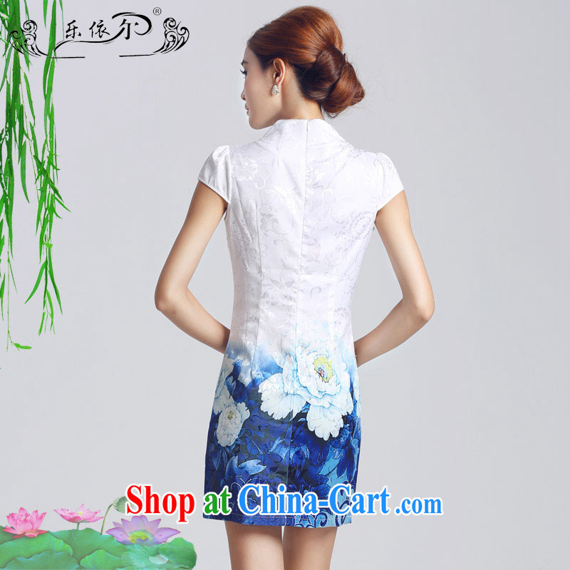 And, in accordance with classical stamp lady dresses retro embroidery flowers daily cultivating short cheongsam improved Party Ends LYE 66,629 white XXL, in accordance with (leyier), shopping on the Internet