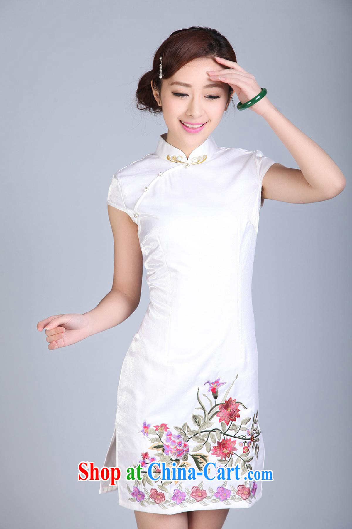 Wholesale Chinese cheongsam embroidered marriage spend daily retro wedding ceremonial performances short cheongsam red XXL pictures, price, brand platters! Elections are good character, the national distribution, so why buy now enjoy more preferential! Health