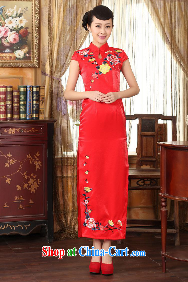 According to the situation in New embroidery Chinese cheongsam beauty graphics thin elegance improved long cheongsam dress red M pictures, price, brand platters! Elections are good character, the national distribution, so why buy now enjoy more preferential! Health