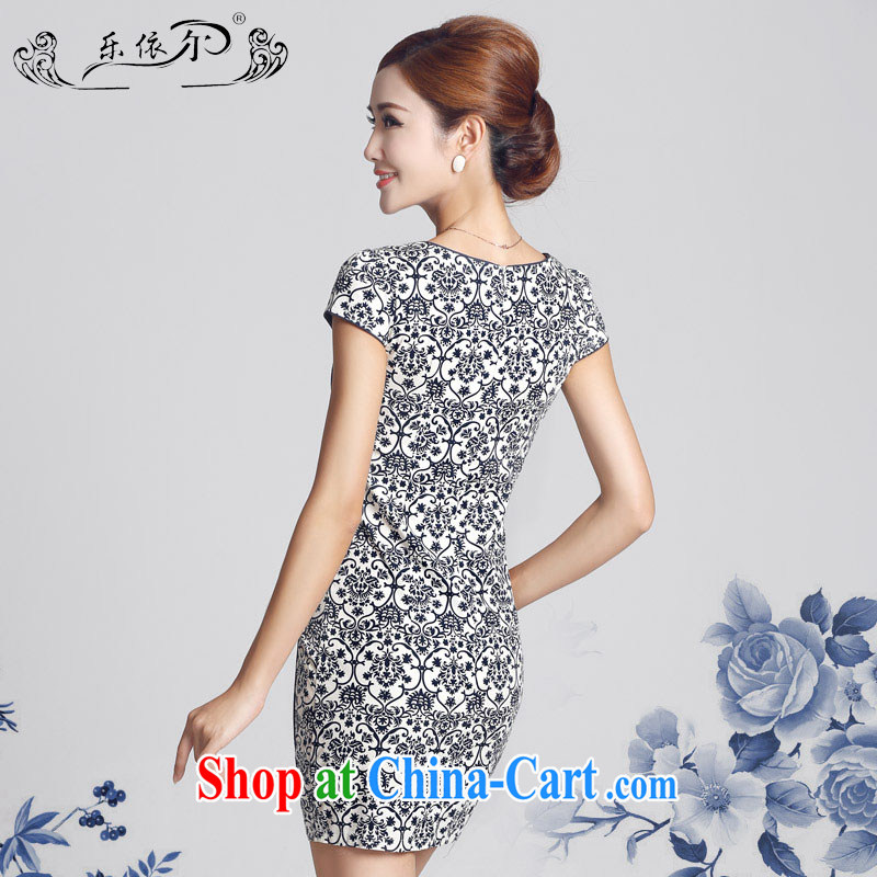 And, in accordance with the spring-loaded new outfit blue and white porcelain antique Ethnic Wind improved lady cheongsam dress LYE 66,615 blue and white porcelain XXL, in accordance with (leyier), online shopping
