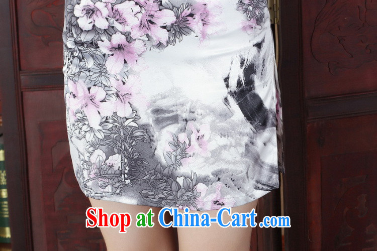 spend the summer new cheongsam Chinese female Chinese improved retro and satins for the hard-pressed stamp elegant short cheongsam figure color 2 XL pictures, price, brand platters! Elections are good character, the national distribution, so why buy now enjoy more preferential! Health