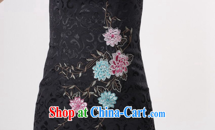Bin Laden smoke summer new Chinese cheongsam dress Chinese Antique improved V collar embroidered Chinese mini cotton short cheongsam white 2XL pictures, price, brand platters! Elections are good character, the national distribution, so why buy now enjoy more preferential! Health