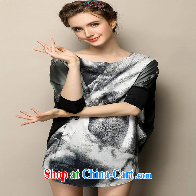 Black butterfly store in Europe and the personalized stamp T-shirt Large Number 5 of the cuff long, loose woman T-shirts clothing dark gray L, A . J . BB, shopping on the Internet