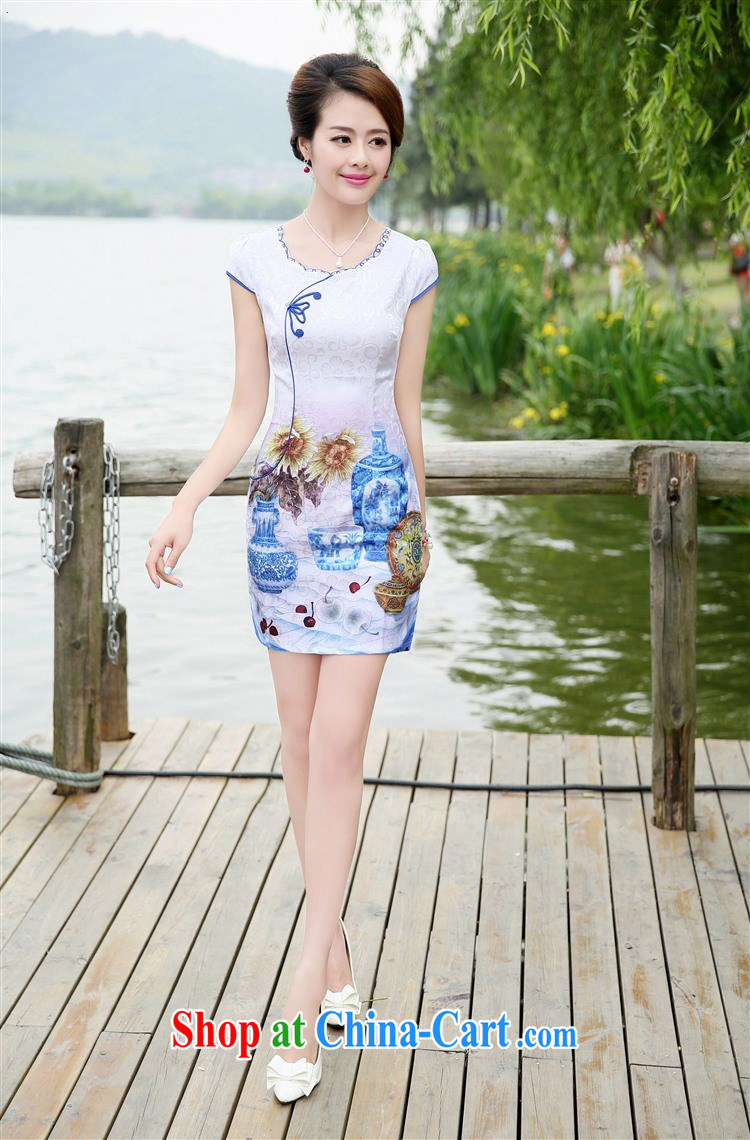 100 million Dollar City daily improved short 2015 summer new retro short skirts beauty charm lady package and dress modestly atmospheric cheongsam dress 7868 blue floral XXL pictures, price, brand platters! Elections are good character, the national distribution, so why buy now enjoy more preferential! Health