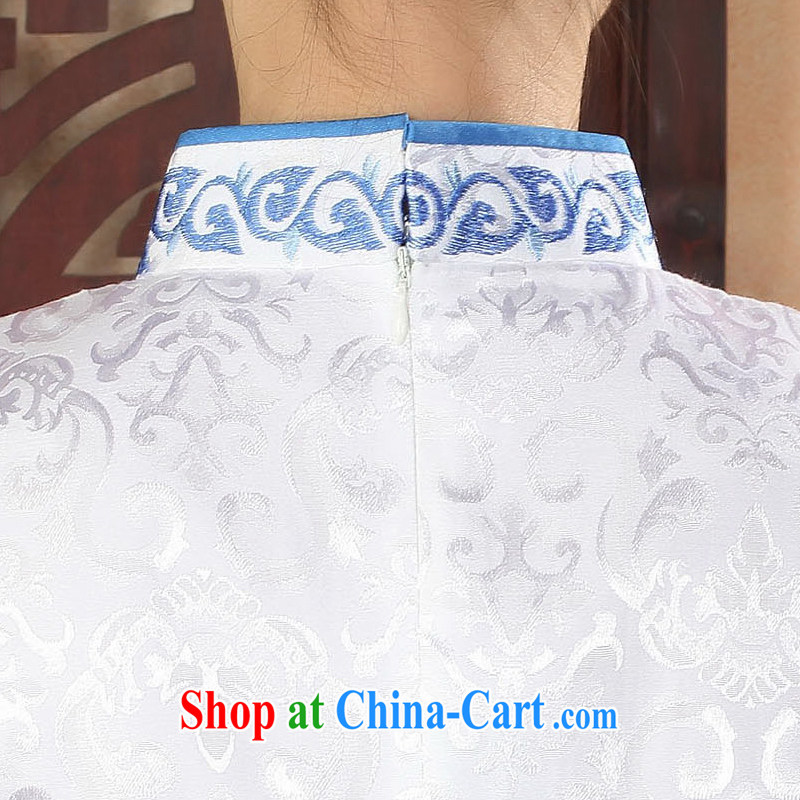 Oriental elite 2015 spring and summer new ethnic wind cheongsam embroidery hook take retro short cheongsam improved daily dress 324,101 white L, Oriental and nobles, and shopping on the Internet