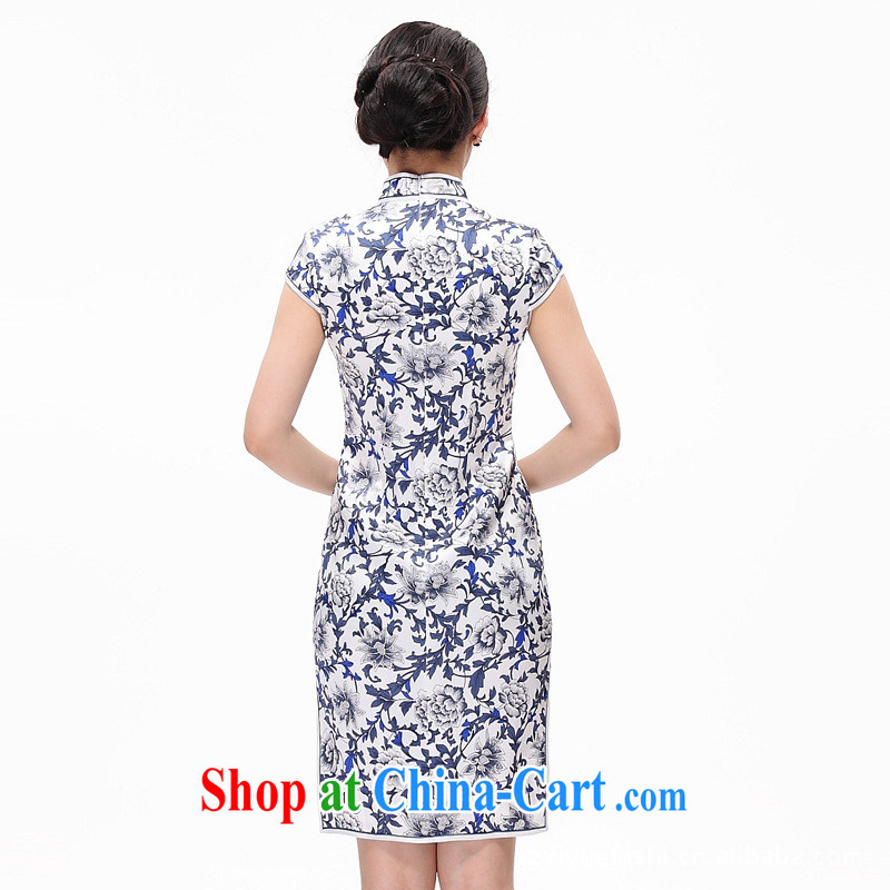 Classic Blue summer heavy Silk Cheongsam blue and white porcelain cheongsam stylish improved cheongsam picture color XXL, health concerns (Rvie .), and, on-line shopping