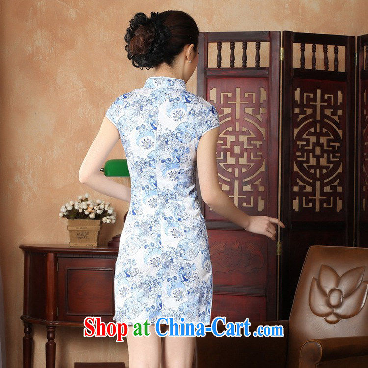 According to fuser summer stylish new ladies retro improved Chinese qipao, for a tight short, cultivating Chinese qipao dress LGD/D 0229 # -A Blue on white 2 XL pictures, price, brand platters! Elections are good character, the national distribution, so why buy now enjoy more preferential! Health