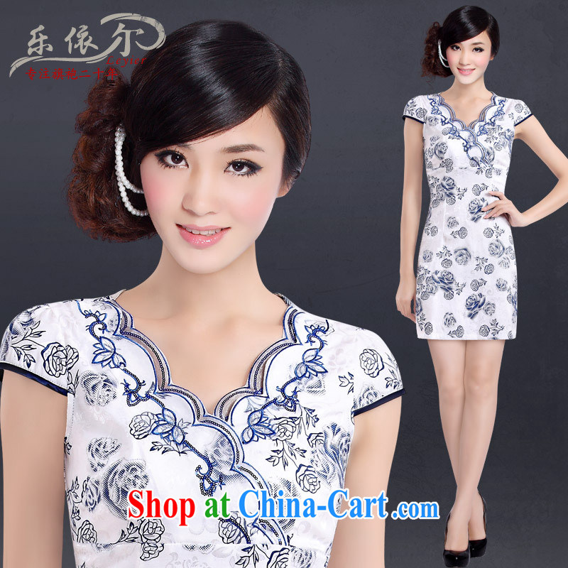 And, according to Cheong Wa Dae take Mrs girl cheongsam dress improved stylish embroidered daily sexy cheongsam Chinese Antique female LYE 7012 Blue on white flower XXL, in accordance with (leyier), shopping on the Internet