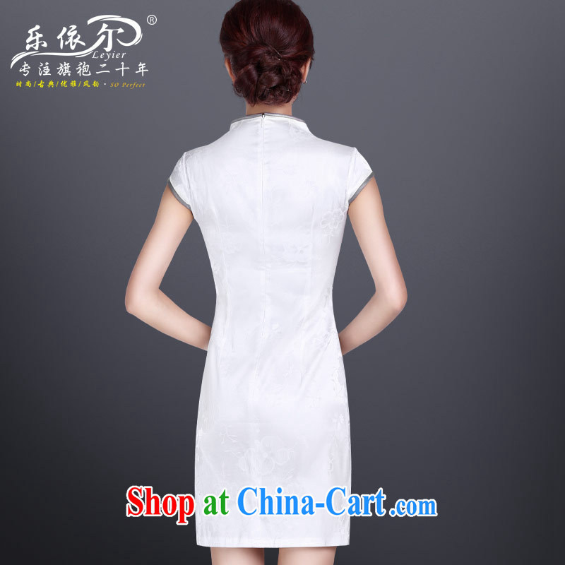 And, in accordance with new summer the cheongsam dress girls embroidery improved cheongsam short daily retro dresses LYE 8803 white XL, in accordance with (leyier), online shopping