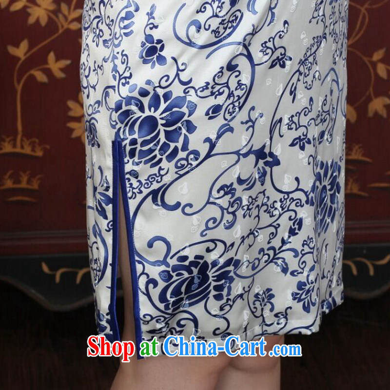 Take the silk cheongsam dress summer Chinese qipao, for daily banquet retro blue and white porcelain, Silk Cheongsam blue and white porcelain 2 XL, figure, and shopping on the Internet