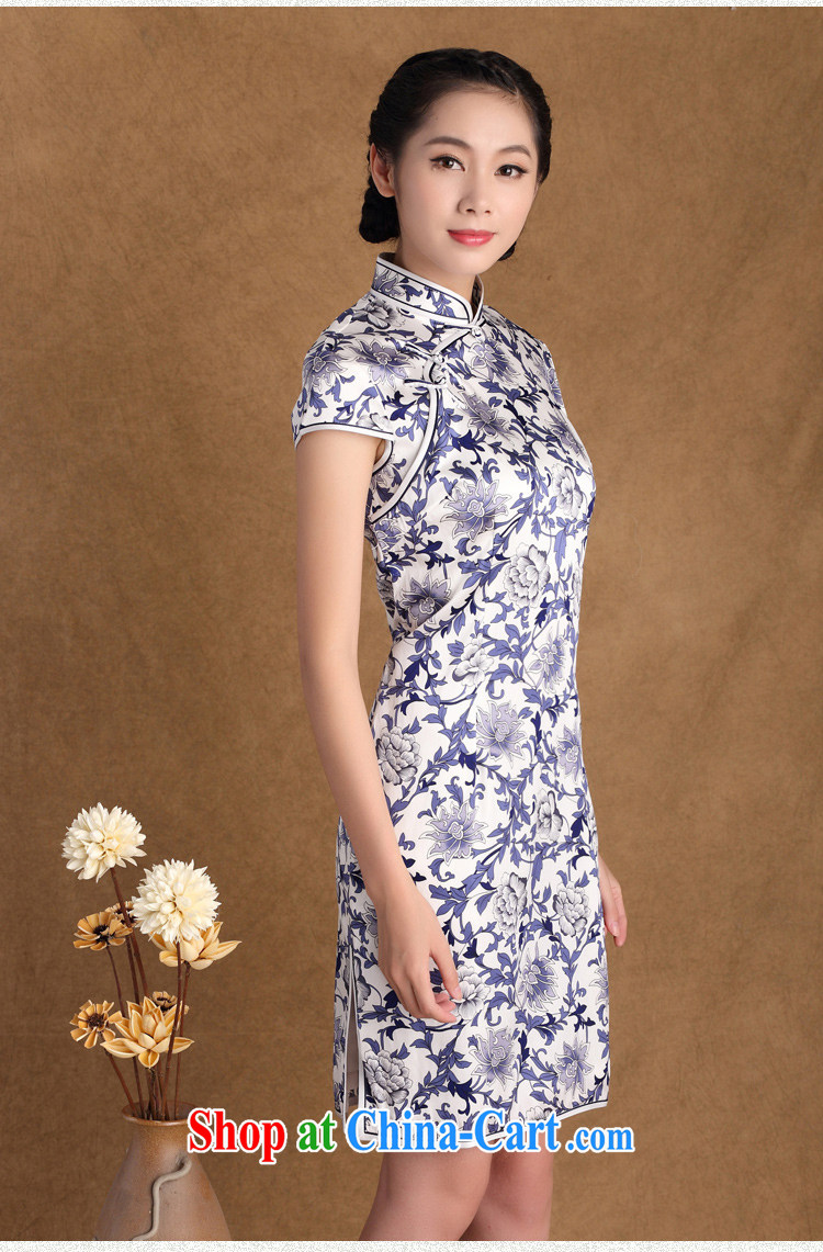 The cross-sectoral Windsor blue Chinese style in a new, retro style heavy Silk Cheongsam dress blue and white porcelain daily improved cheongsam dress HZ s 001 2 XL pictures, price, brand platters! Elections are good character, the national distribution, so why buy now enjoy more preferential! Health