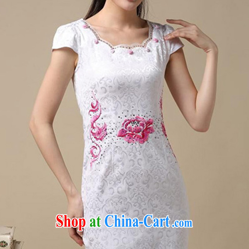 Appeals to appeal to 2015 female New Tang with Chinese high-end elegant antique beauty graphics thin package and cheongsam dress white orchids S, called on appeal, and shopping on the Internet
