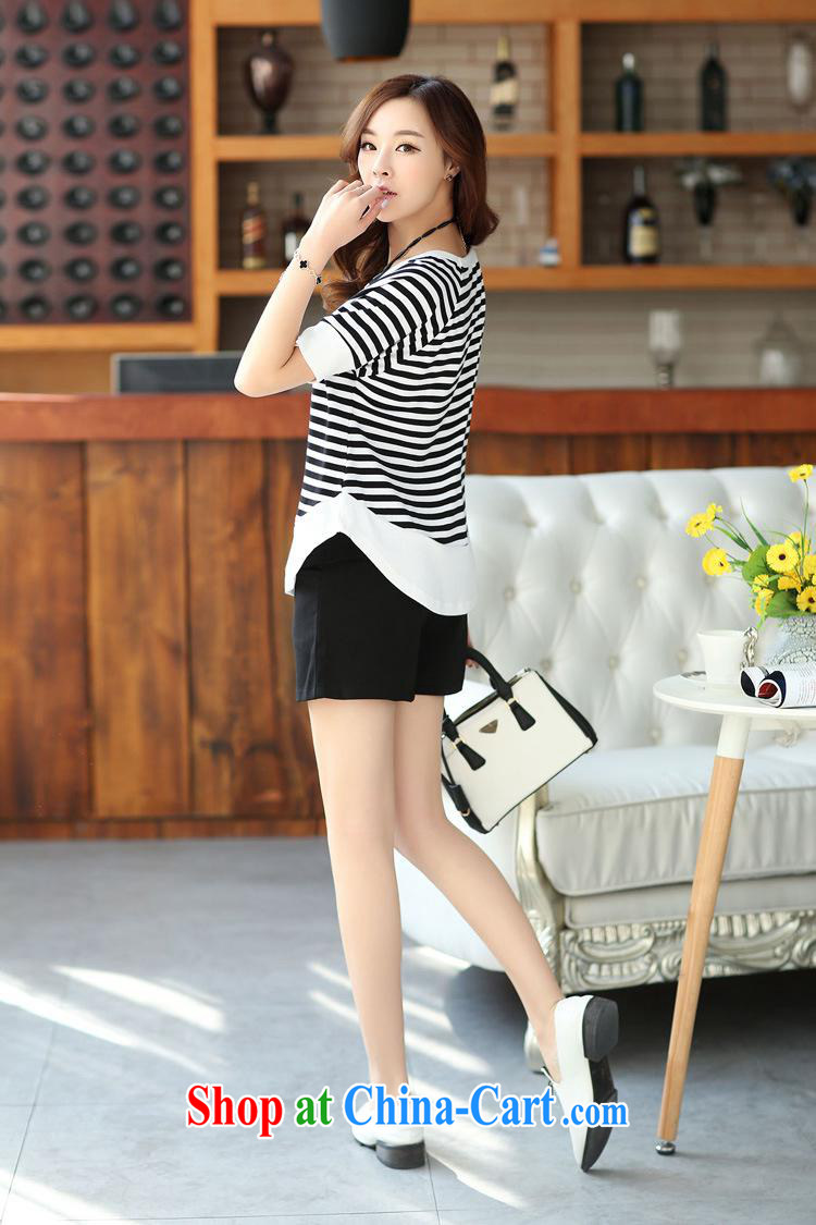 2015 new summer female new streaks T shirt relaxed round-collar short-sleeve stylish beauty stitching 100 ground T-shirt female black and white streaks L pictures, price, brand platters! Elections are good character, the national distribution, so why buy now enjoy more preferential! Health