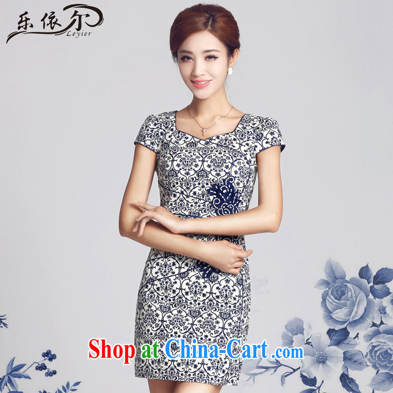 And, according to Cheong Wa Dae dresses and white porcelain antique Ethnic Wind improved cheongsam dress daily retro LYE 66,615 blue and white porcelain XXL