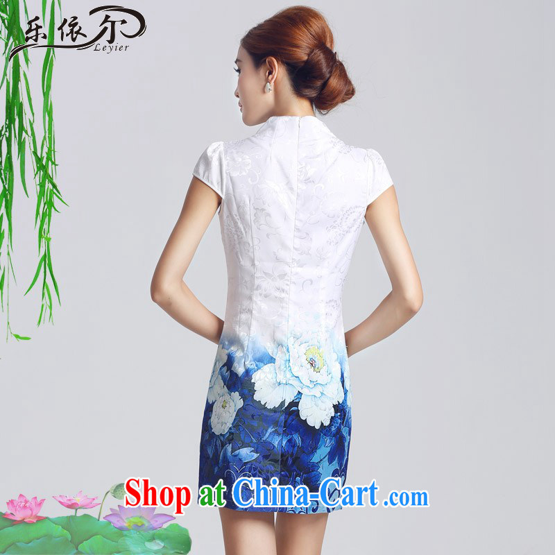 And, in accordance with classical stamp lady dresses retro embroidery flowers daily cultivating short cheongsam improved Party Ends LYE 66,629 white XL, in accordance with (leyier), shopping on the Internet