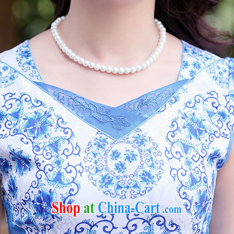 2015 spring and summer new short-sleeve cheongsam dress retro beauty graphics thin dresses, long embroidered embroidery cheongsam 1516 blue and white porcelain XXL, rain poems, shopping on the Internet
