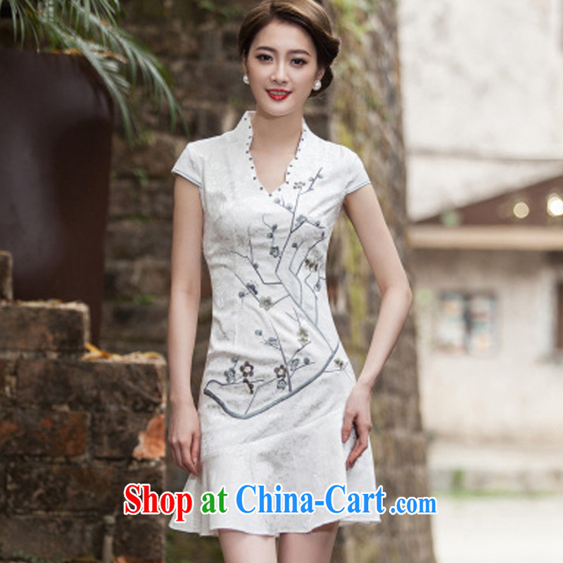 The US Dr. Chou 2015 spring and summer new short-sleeved V collar embroidered Phillips nails Pearl crowsfoot skirt with embroidery short cheongsam white XL, the United States and Dr. Chou (MEILIANXIANG), online shopping