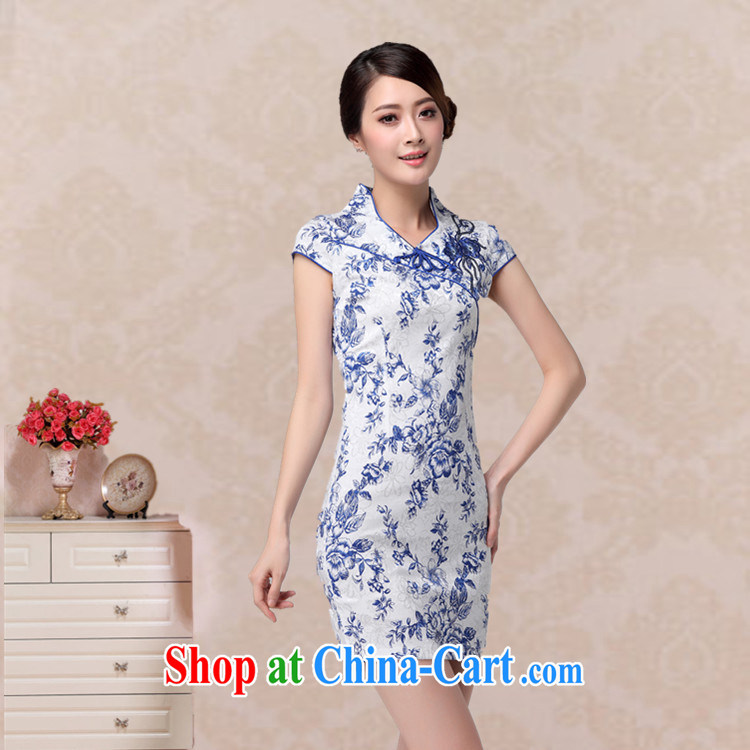 The current retro blue and white porcelain stamp cheongsam Chinese improved daily short robes, a summer girl AQE 802 blue and white porcelain M pictures, price, brand platters! Elections are good character, the national distribution, so why buy now enjoy more preferential! Health