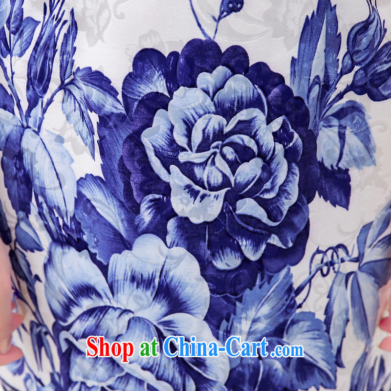 Mrs M land 2015 summer New Style stamp cheongsam beauty graphics thin back zipper white blue flower XXL, Mrs M land (SHUMILIAN), online shopping