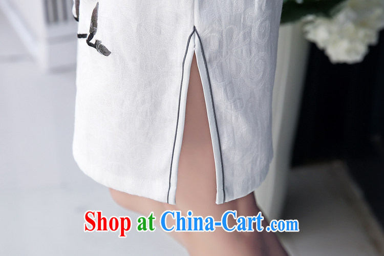 Mrs M, summer 2015 the new personality profile about the collar jacquard embroidery cheongsam beauty white XXL pictures, price, brand platters! Elections are good character, the national distribution, so why buy now enjoy more preferential! Health