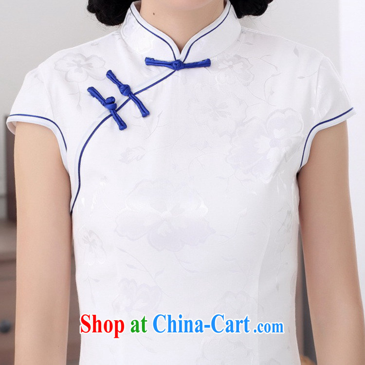 According to fuser summer stylish new clothes, for a tight retro-detained in beauty, short-sleeved Chinese cheongsam dress LGD/C #0011 white 2XL pictures, price, brand platters! Elections are good character, the national distribution, so why buy now enjoy more preferential! Health
