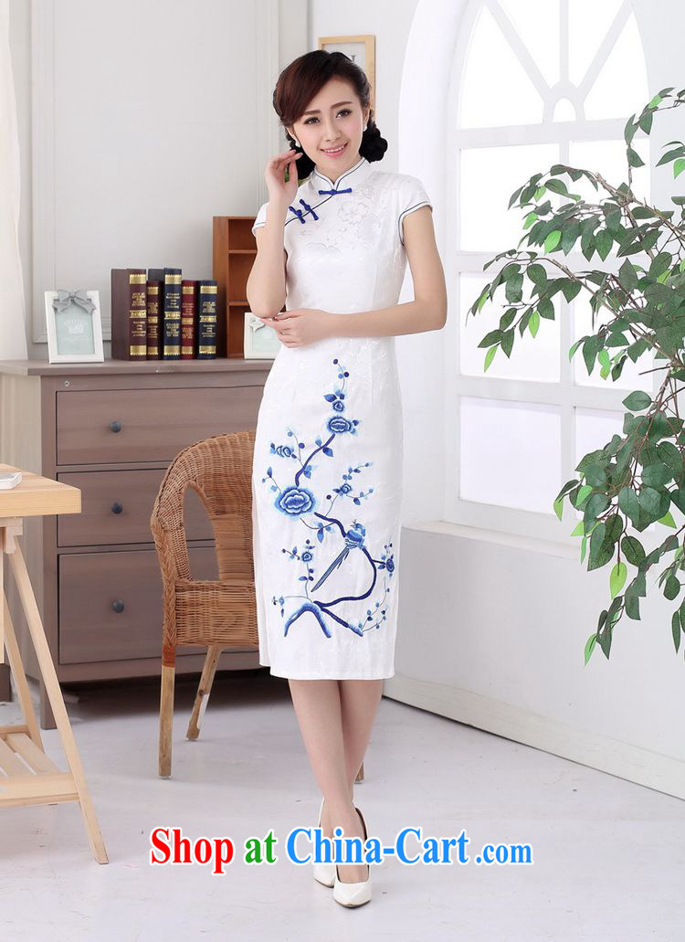 According to the conditions in summer and stylish new ladies retro Ethnic Wind up for a tight cultivating short-sleeved Chinese qipao dress LGD/C #0011 white 2XL pictures, price, brand platters! Elections are good character, the national distribution, so why buy now enjoy more preferential! Health